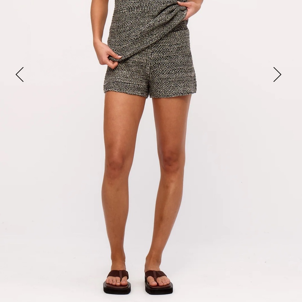 NWT Zulu & Zephyr Black Marle Knit Shorts Minimalist Pull On Mini Sz‎ 8